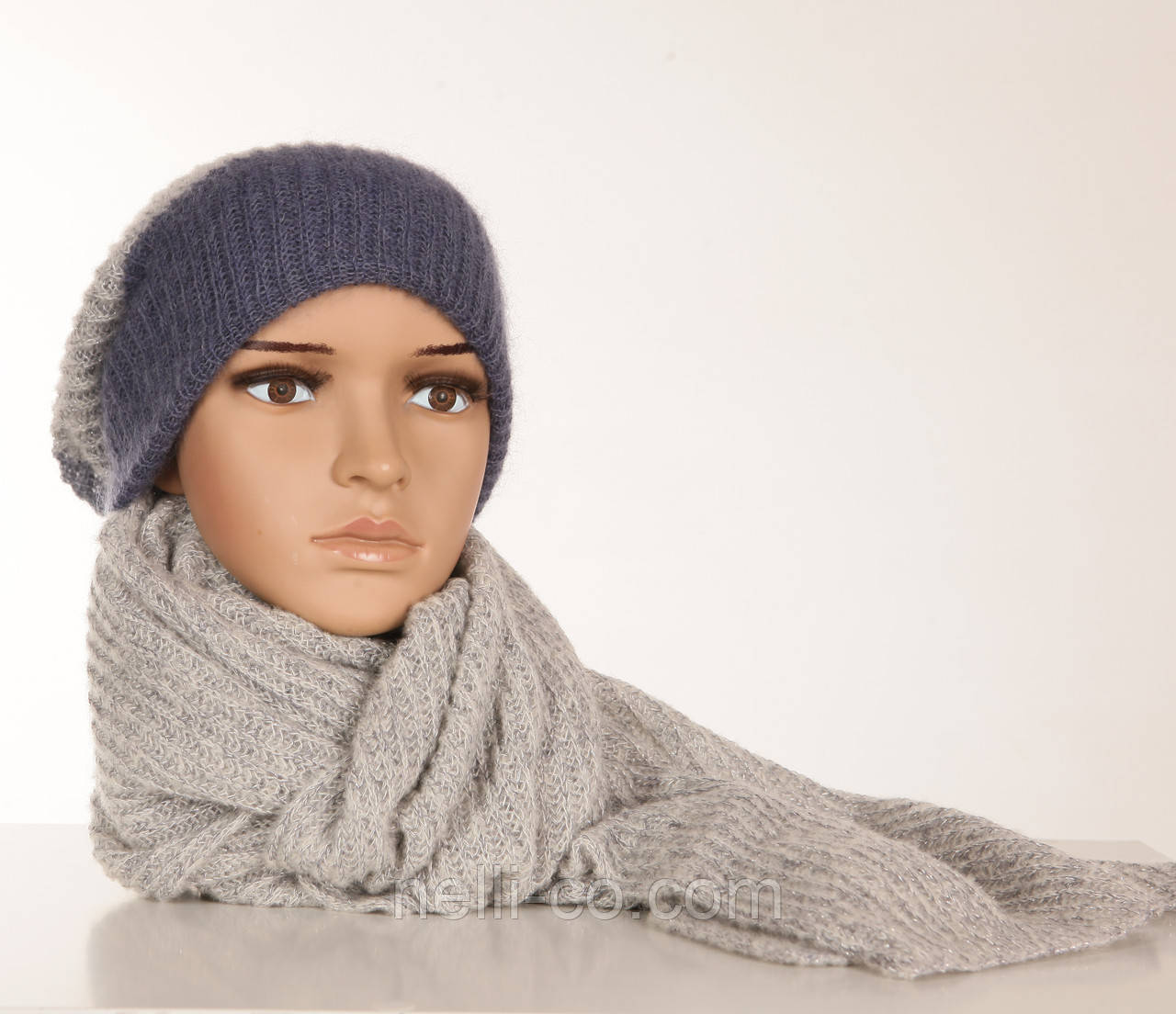 Подвійна шапка із шарфом