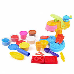 Набір для ліплення з формочками Морозиво IE521