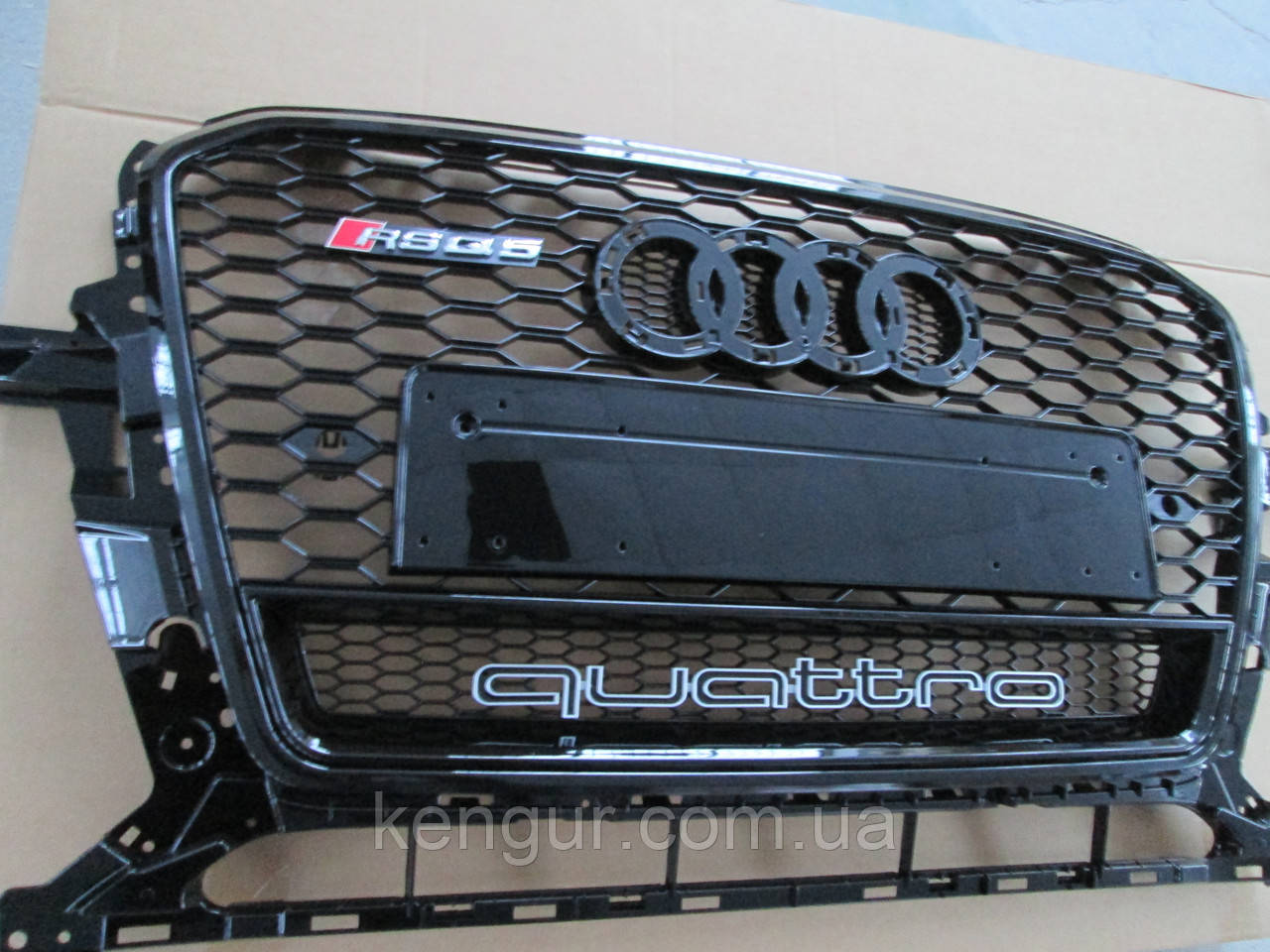 Решетка радиатора на Audi Q5 c 2012 года в стиле RSQ5 - фото 2 - id-p1094458489