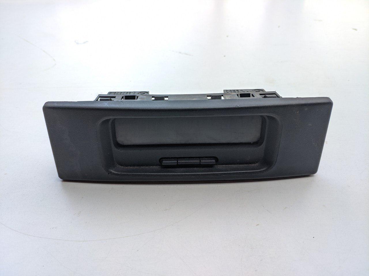 Дисплей (екран, табло) Renault Trafic, Nissan Primastar 2001-2014, 8200584888 (Б/У)
