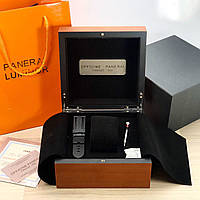 Коробка для годинника Panerai.