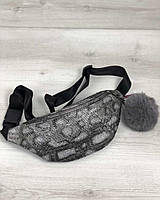 Жіноча сумка Бананка з пушком сіра змія (нікель)