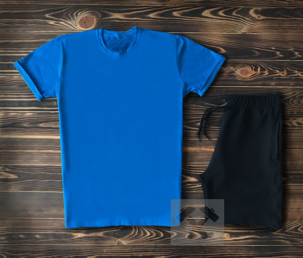 Чоловіча синя футболка та чоловічі чорні шорти/ Літні комплекти для чоловіків