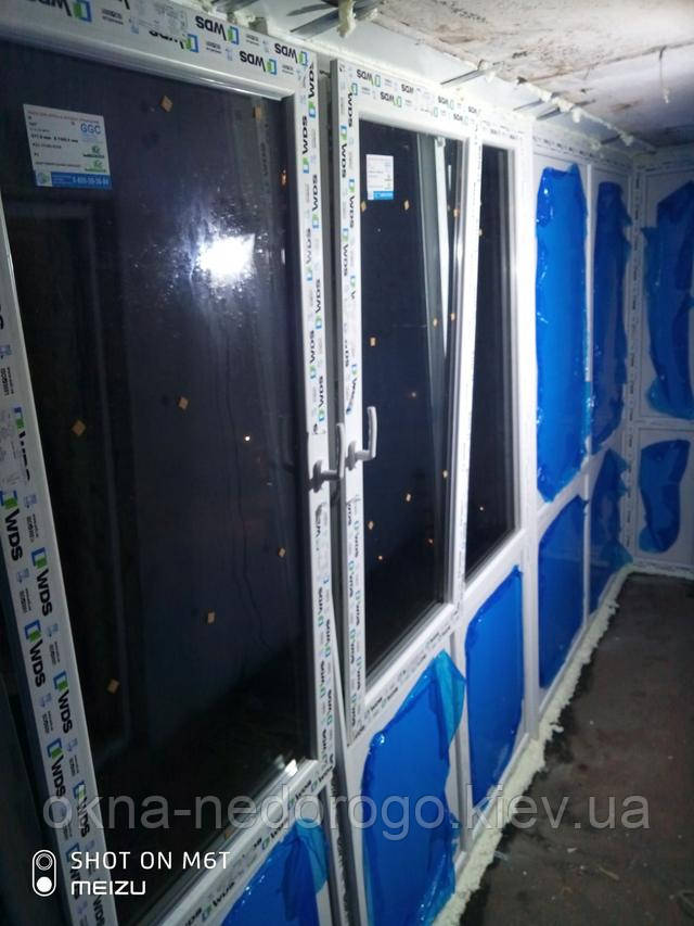 Французьке скління ПВХ П-образного балкона