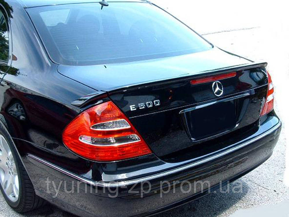 Спойлер Mercedes-Benz E-klass W-211 2003-2009 "Лип 3 частини"