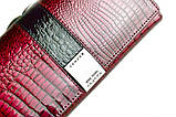 Гаманець жіночий шкіряний лаковий з тисненням під крокодила (червоний), фото 6