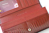 Гаманець жіночий шкіряний лаковий з тисненням під крокодила (червоний), фото 5