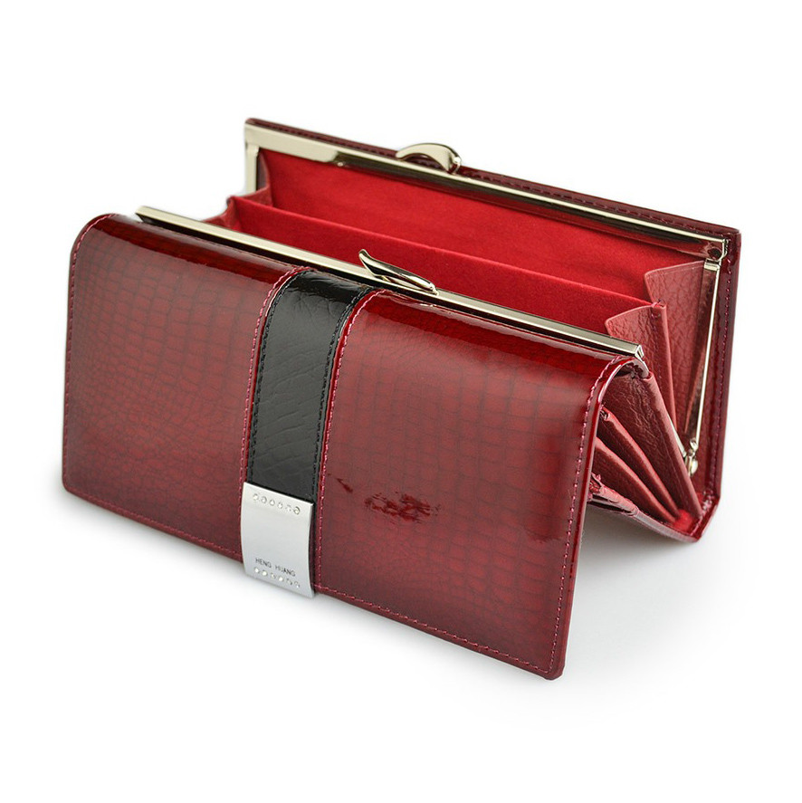 Гаманець жіночий шкіряний лаковий з тисненням під крокодила (червоний), фото 1