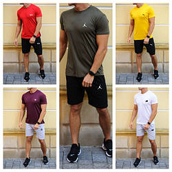 Літні комплекти для чоловіків - шорти і футболка з брендами