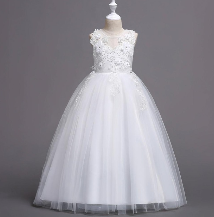 Гарна біла сукняSmart white dress2021