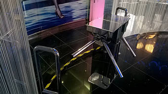 Установка турникета CENTURION в спорткомплексе Царский г. Киев 6