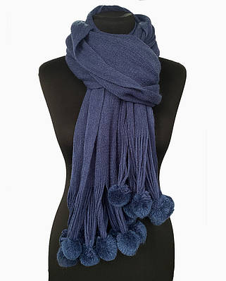 В'язаний шарф жіночий синій м'який трикотажний