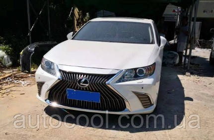 Передній бампер Lexus ES 2013-2015 р. у стилі 2018+, фото 1