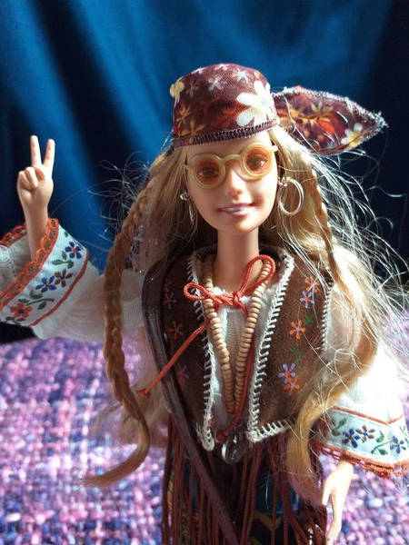 70 Barbie Peace Love 70 s 1096074072