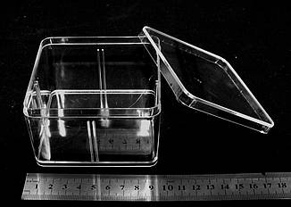 Акриловий бокс, вітрина з кришкою (9,5 х 9,5 х 5,5 см.)