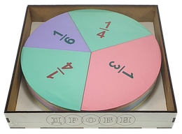 Дробі навчальні від 1 до 6 частин d = 20 см ЦВІТНІ з цифрами на магнітах із фанери AS-7110, О-00028