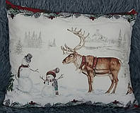 Подушка новогодняя с оленями и снеговиками 40 * 50 см, ТМ "Тиротекс"