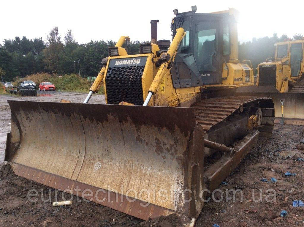 Бульдозер Komatsu DX65-15PO.