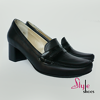 Женские туфли на каблуке кирпичиком "Style Shoes"