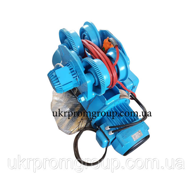 Пискадағы бейнедегі киімдер