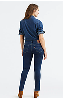 Женские джинсы скульптор LEVIS curvy skinny W27 формирование фигуры темносиние