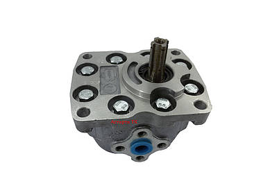 Насос шестерний НШ 10Г-3 (правий) ВЗТА 4-х шліцьовий