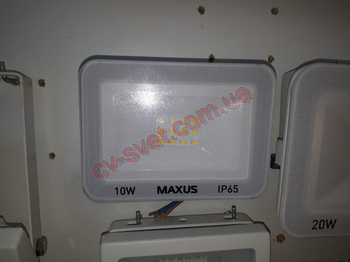 Світлодіодний прожектор MAXUS 1-MFL-02-1050 10W, 5000K білий корпус