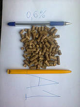 Pellet marrone chiaro di legno ingrosso, 0,7% cenere, Sacchi di 15 kg, CIF Napoli