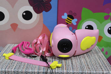 Дитяча відеокамера HD Kids camera з режимом фото зйомки рожевий з жовтим крильцем