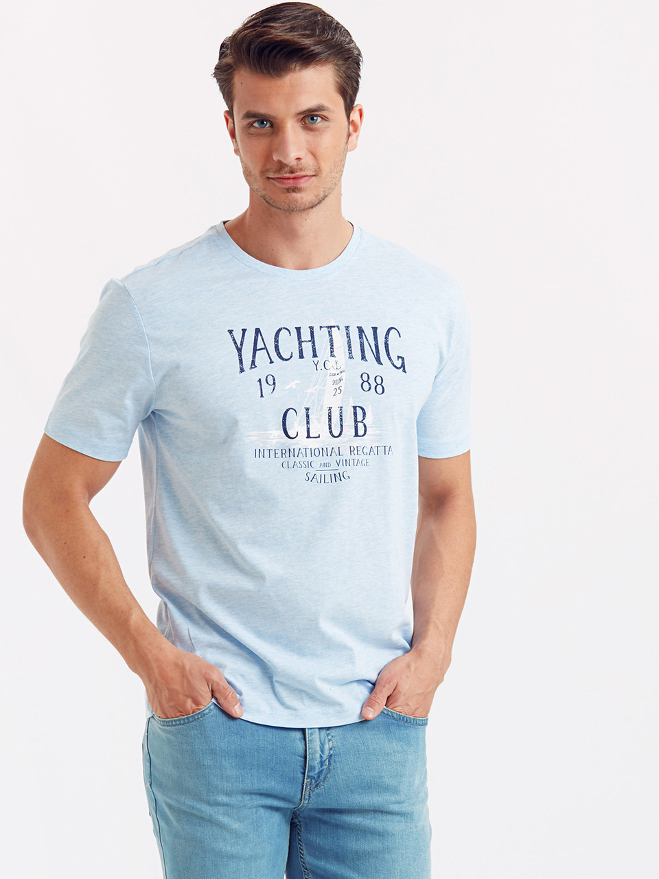 Блакитна чоловіча футболка LC Waikiki/ЛС Вайки Yachting Club
