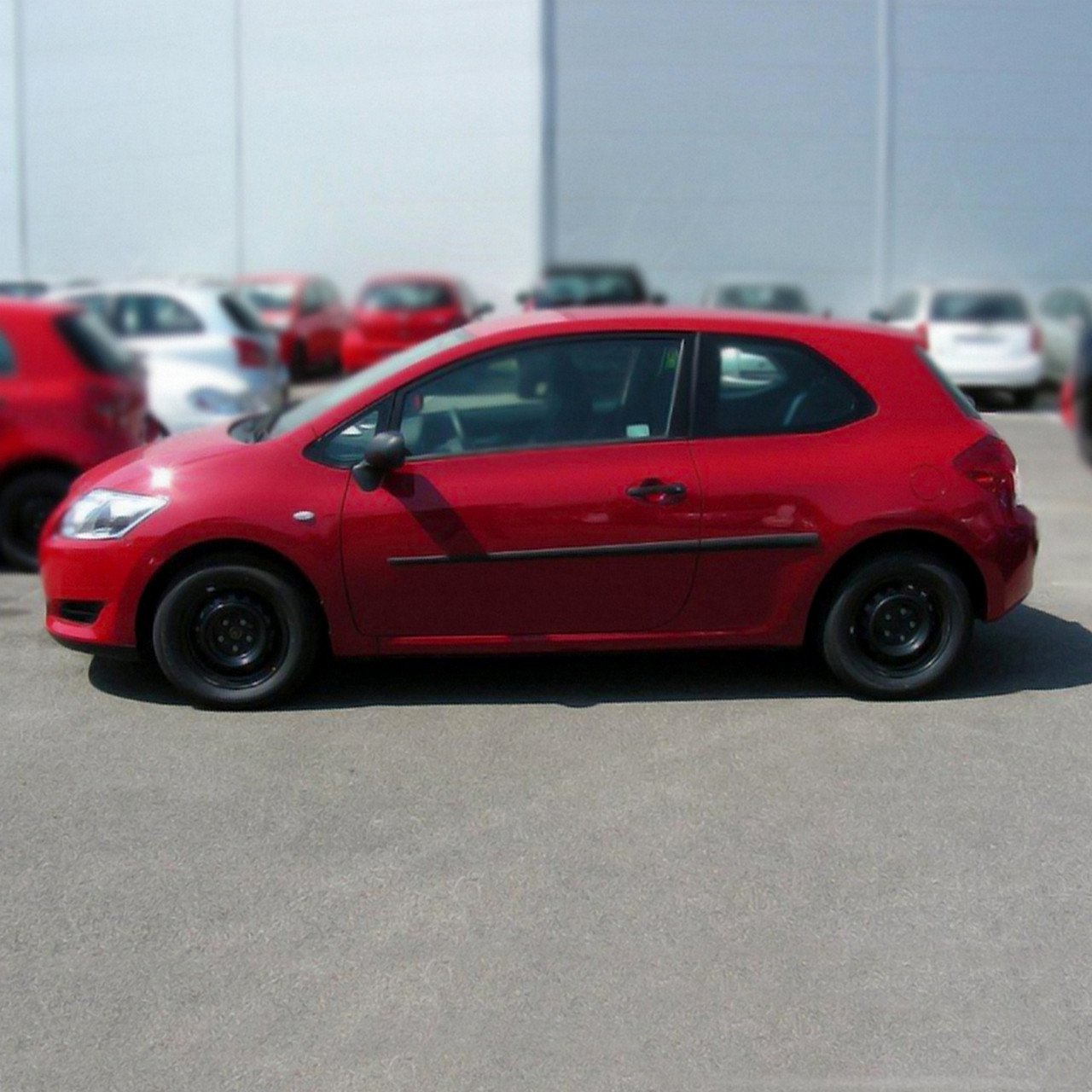 Молдинги на двері для Toyota Auris 3dr 2006-2012