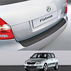 Пластикова накладка заднього бампера для Skoda Fabia II lift. 4.2010-10.2014