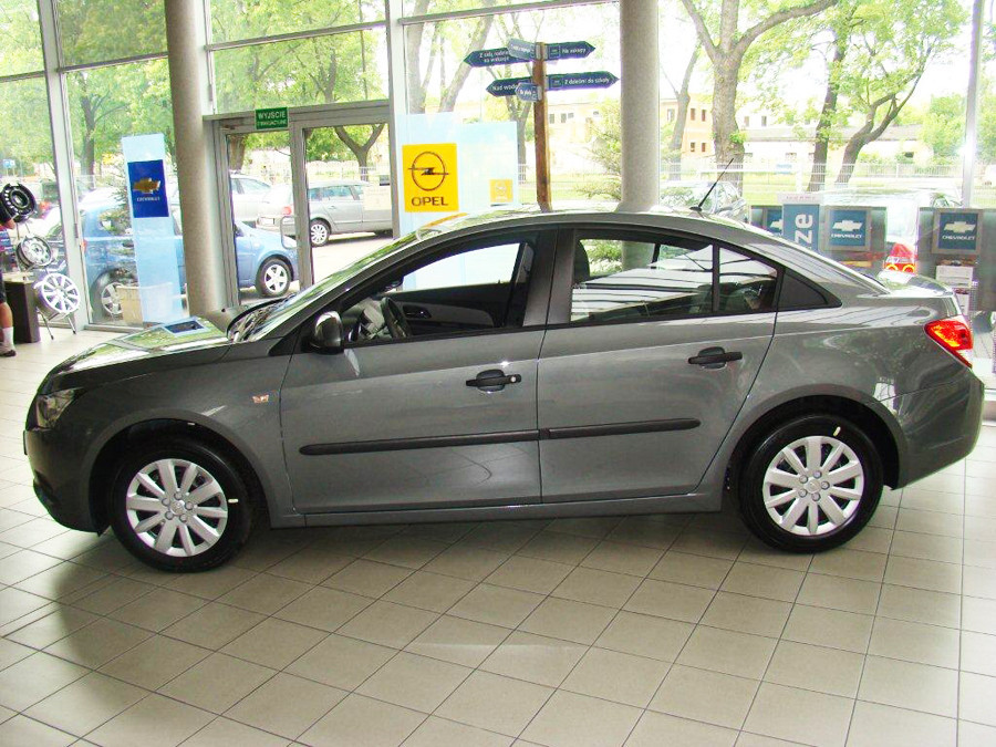 Молдинги на двері для Сhevrolet Cruze 2008-2011, фото 1
