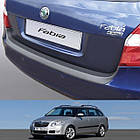 Пластикова накладка заднього бампера для Skoda Fabia Combi II 12.2007-3.2010