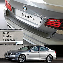 Пластикова захисна накладка на задній бампер для BMW 5-series F10 2010-2017