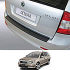 Пластикова захисна накладка заднього бампера для Skoda Octavia II A5 Combi lift.1.2009-5.2013