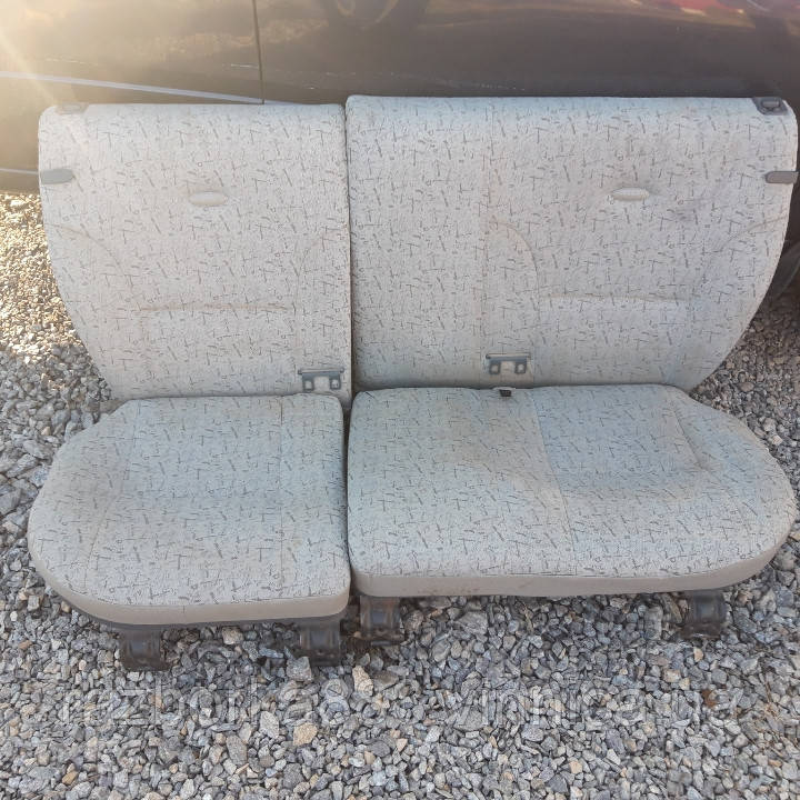 Сидіння задні комплект б у Ваз 1118, фото 1