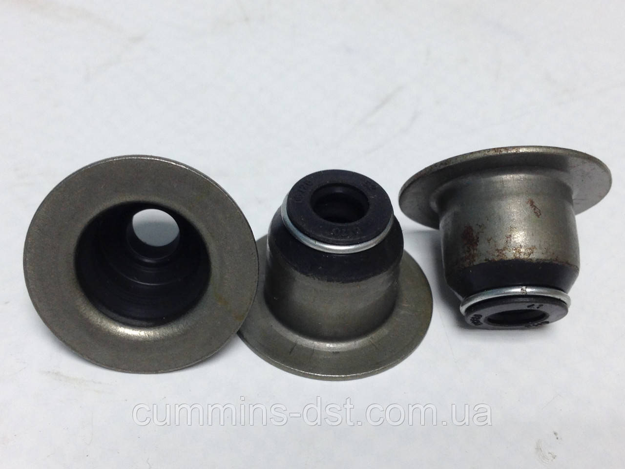 Сальник клапана ГБЦ для двигуна Cummins ISF 2.8 4976170, фото 1