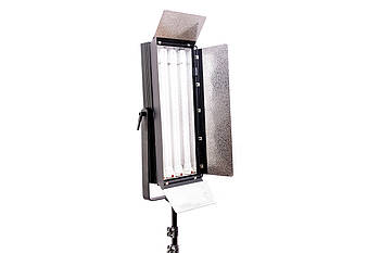 Вертикальна панель денного світла Menik MM-8, флуоресцентна