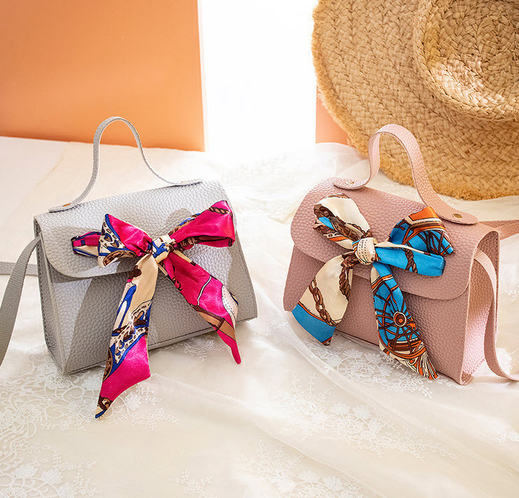 Милые женские мини сумочки с атласной лентой от интернет-магазина Days ...