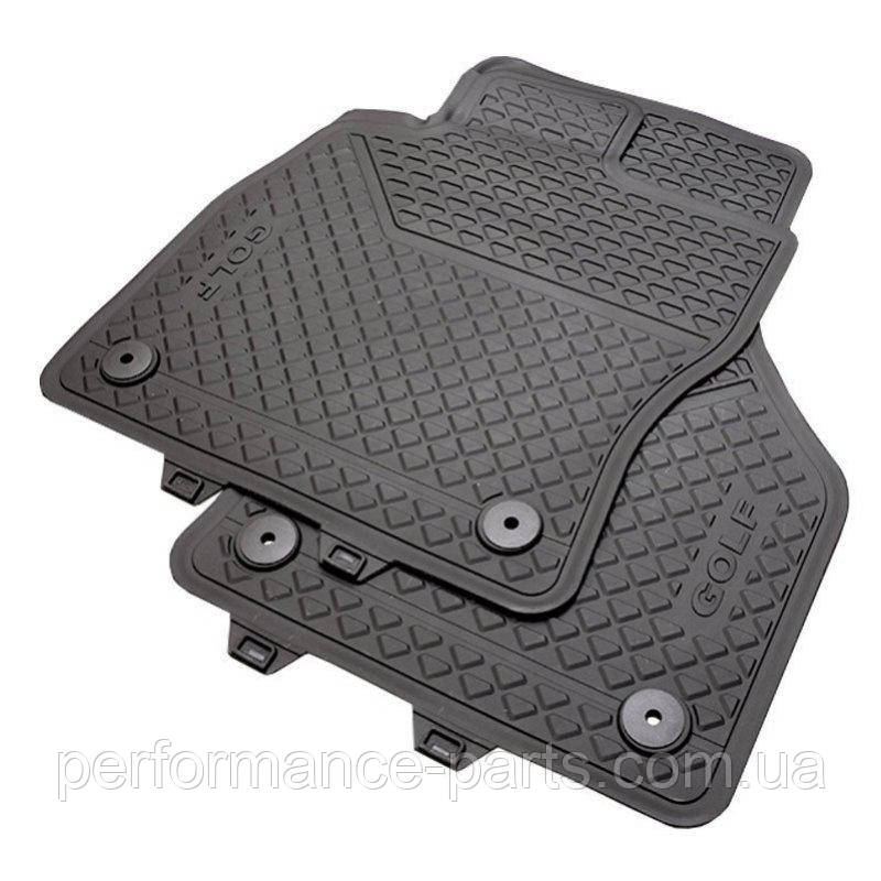 Килимки передні гумові VolksWagen Golf VII чорні 5G1061502A 82V
