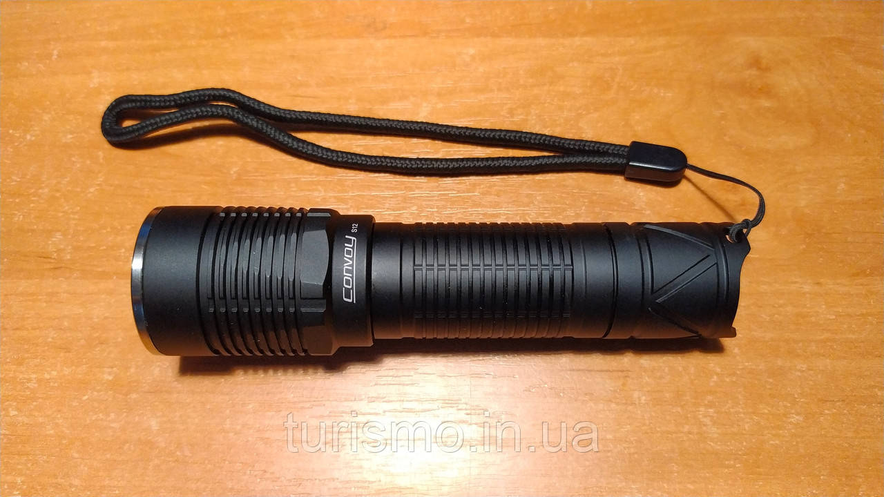 Convoy S12 Luminus SST-20 5000K – унікальний яскравий ліхтар з потрійним діодом і високою енергоефективністю