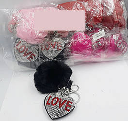 Брелок серце з пампоном