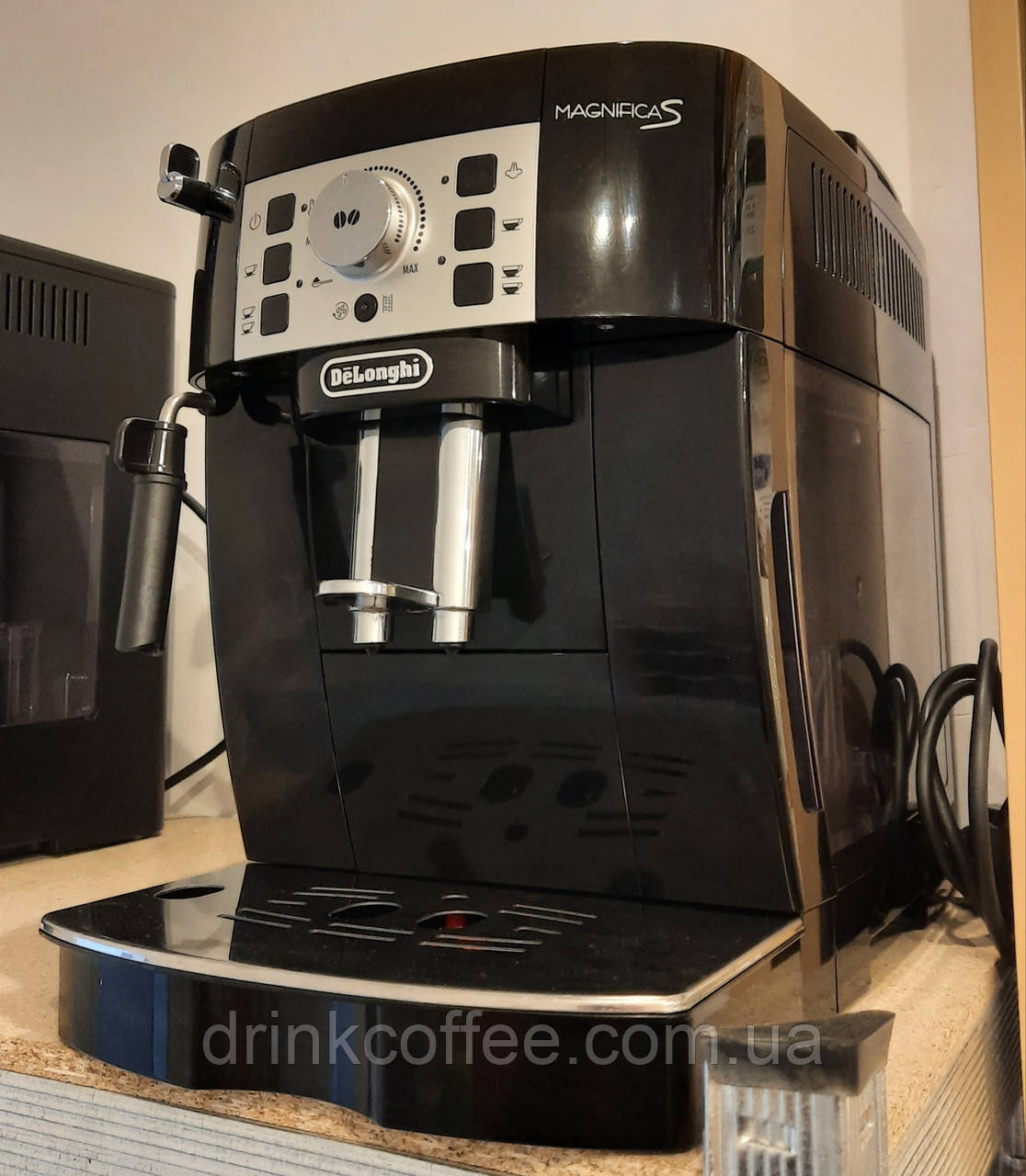 Кавомашина Delonghi Magnifica S ECAM 22.110 б/у (обслужена)