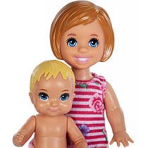 Ляльки Брати і сестри серії Догляд за малюками Barbie GFL30 в асортименті