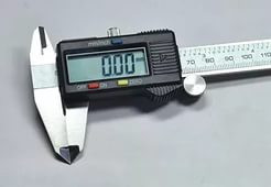Электронный штангенциркуль с LCD Digital caliper 150MM, штангенциркуль цифровой, микрометр в кейсе - фото 1 - id-p132054182