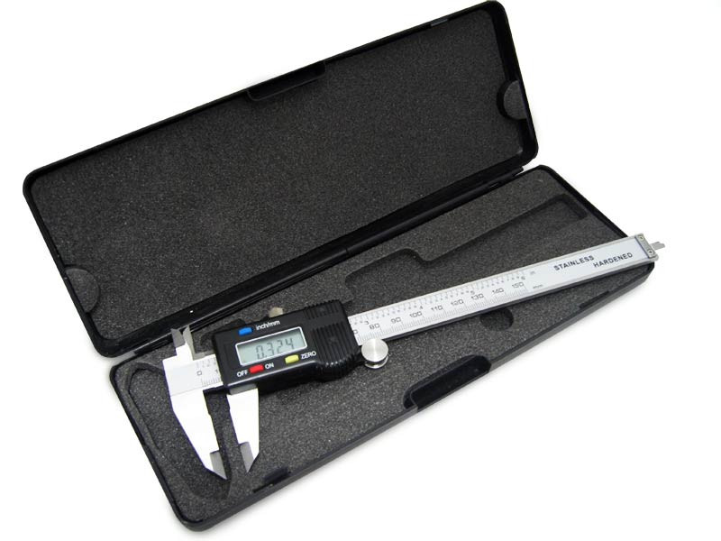 Электронный штангенциркуль с LCD Digital caliper 150MM, штангенциркуль цифровой, микрометр в кейсе - фото 3 - id-p132054182