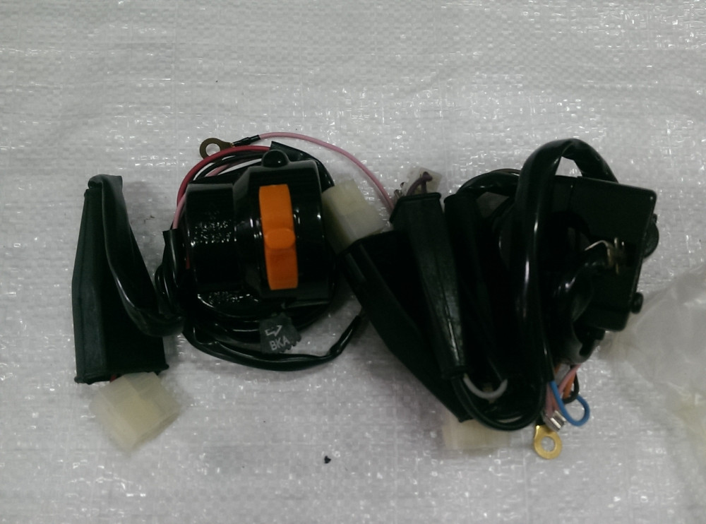 Ж мотоцикл Перемикач керма старий метал, фото 1