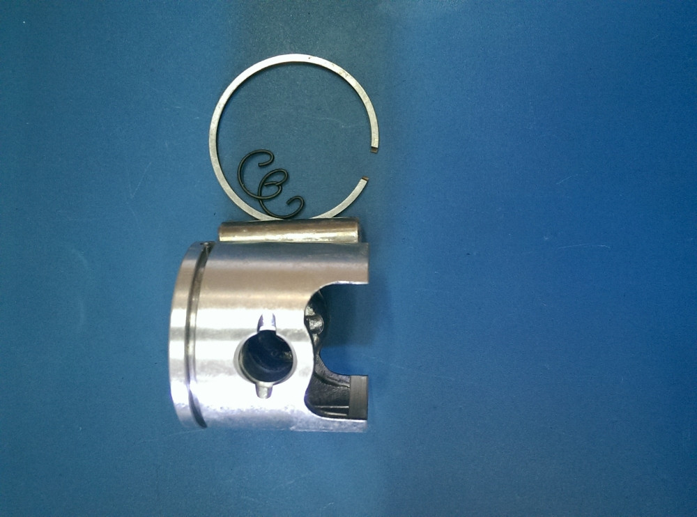 Поршень Good Luk 3800/38 39 мм у зборі бензопила, фото 1