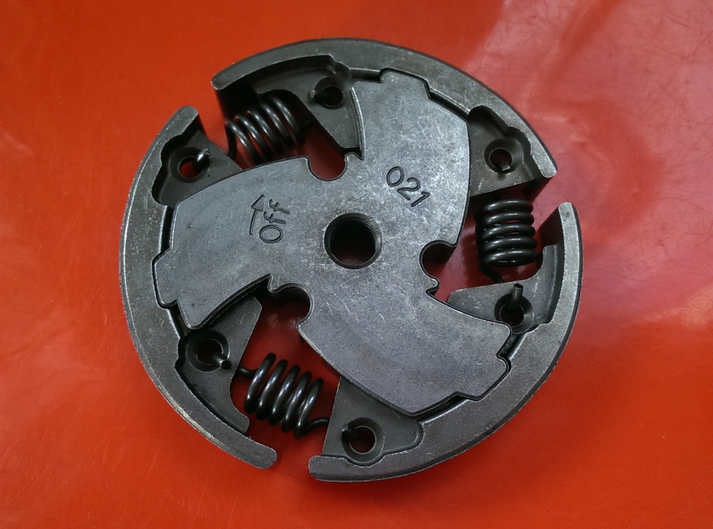 Makita, Dolmar DCS 34 Зчеплення DCS 34 036180210 різь 7 мм бензопила